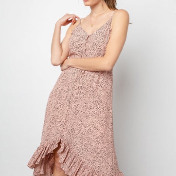 Rails - Frida Dress in Rose Spotted hemline edge with Ruffle Size Medium - Picture 2 of 8